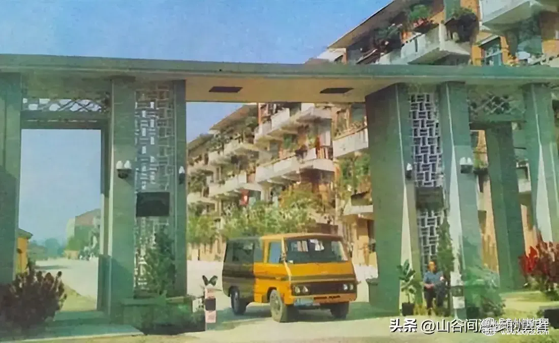 d17e4a94ad5b4009a0da653bc1a34a26~tplv-tt-origin-web:gif.jpeg.webp
