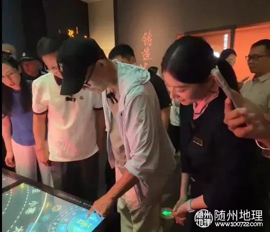 cdae57928712ec74638c5dc0c04f3abc~tplv-tt-origin-web:gif.jpeg.webp